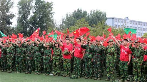 白色情人节：校园迷宫